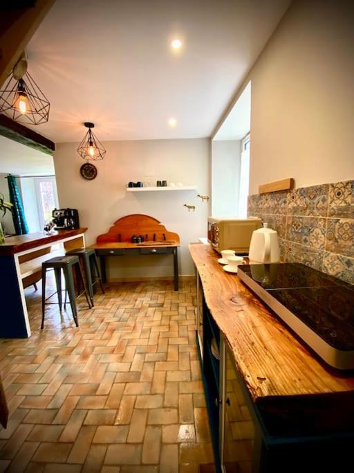 Photo of Others in Availles-Limouzine