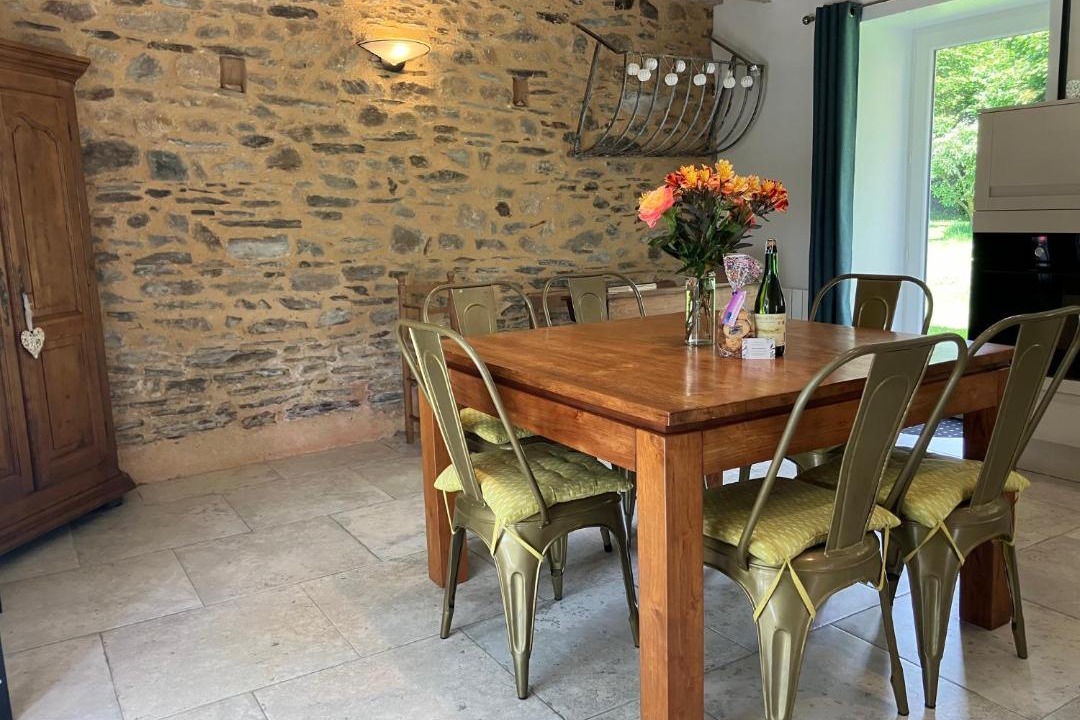 Photo of Others in Le Vast