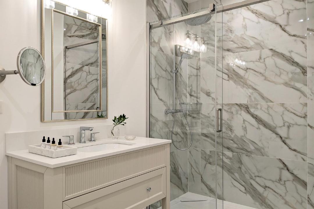 Photo of Others in Ay