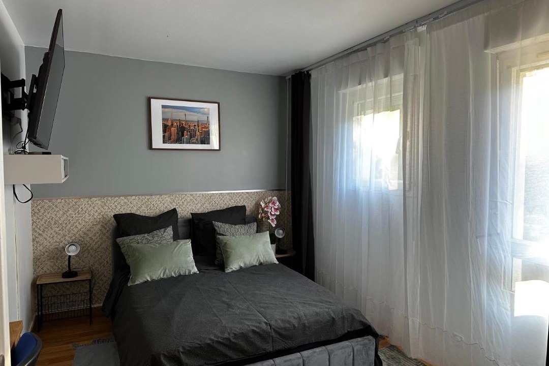 Photo of Others in Cergy