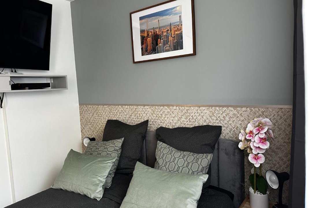 Photo of Others in Cergy