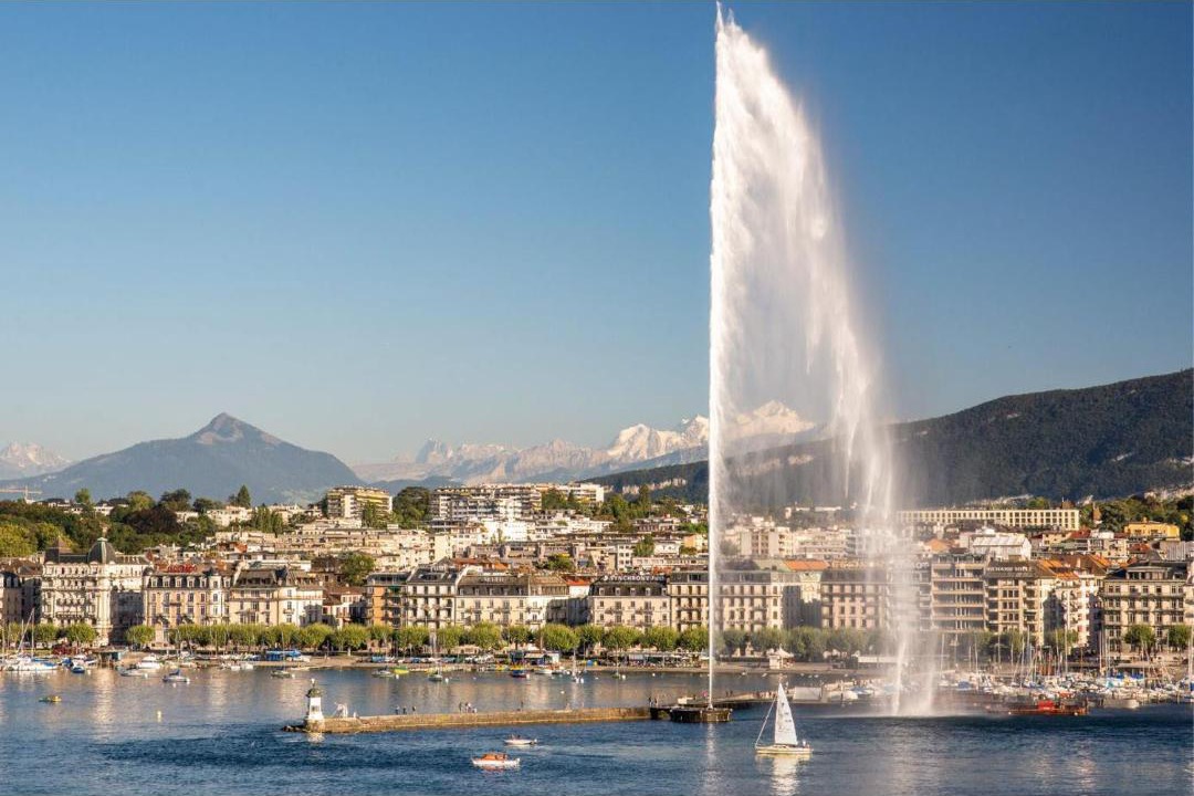Photo of Others in Downtown Geneva