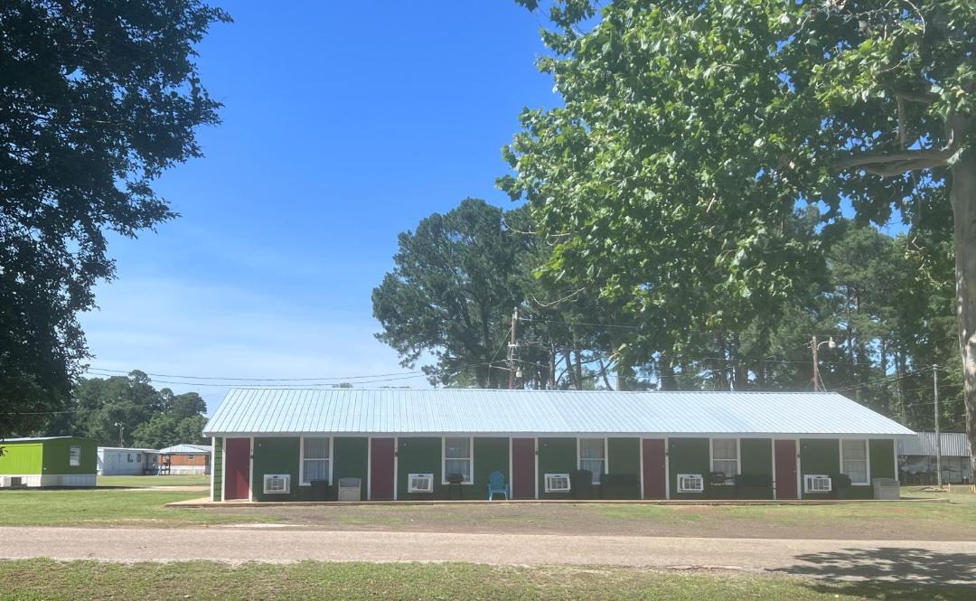 Photo of Others in Hemphill