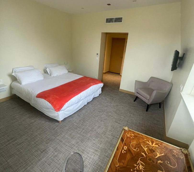 Photo of Others in Ecouen