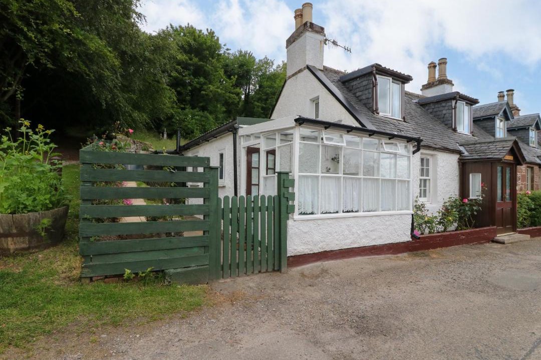 Photo of Others in Strathpeffer