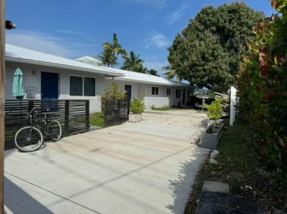 Photo of Others in Wilton Manors