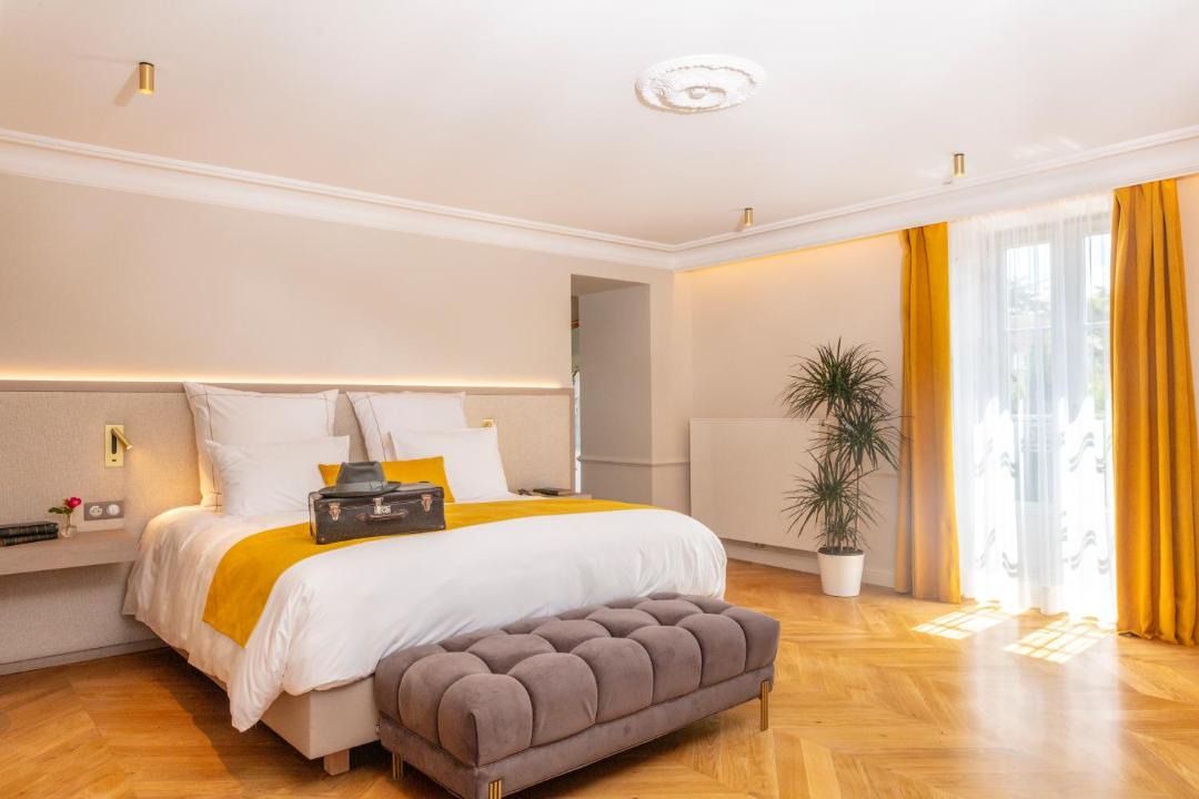 Photo of Others in Arbois