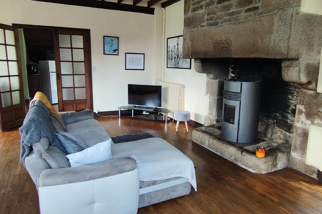 Photo of Others in Brouains