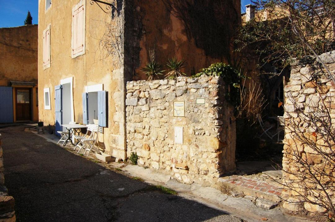 Photo of Others in Rustrel
