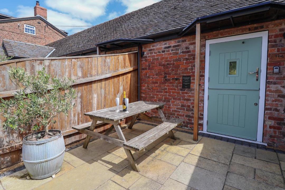 Photo of Others in Wimbolds Trafford