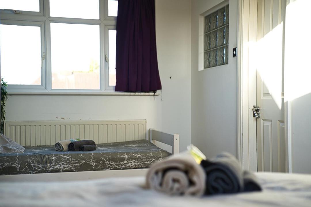 Photo of Others in Valence