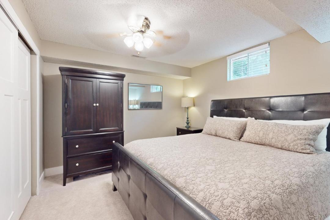 Photo of Bedroom in Linn Creek