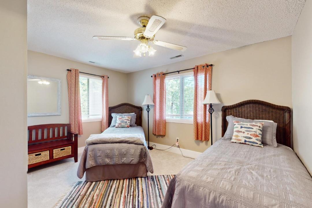 Photo of Bedroom in Linn Creek