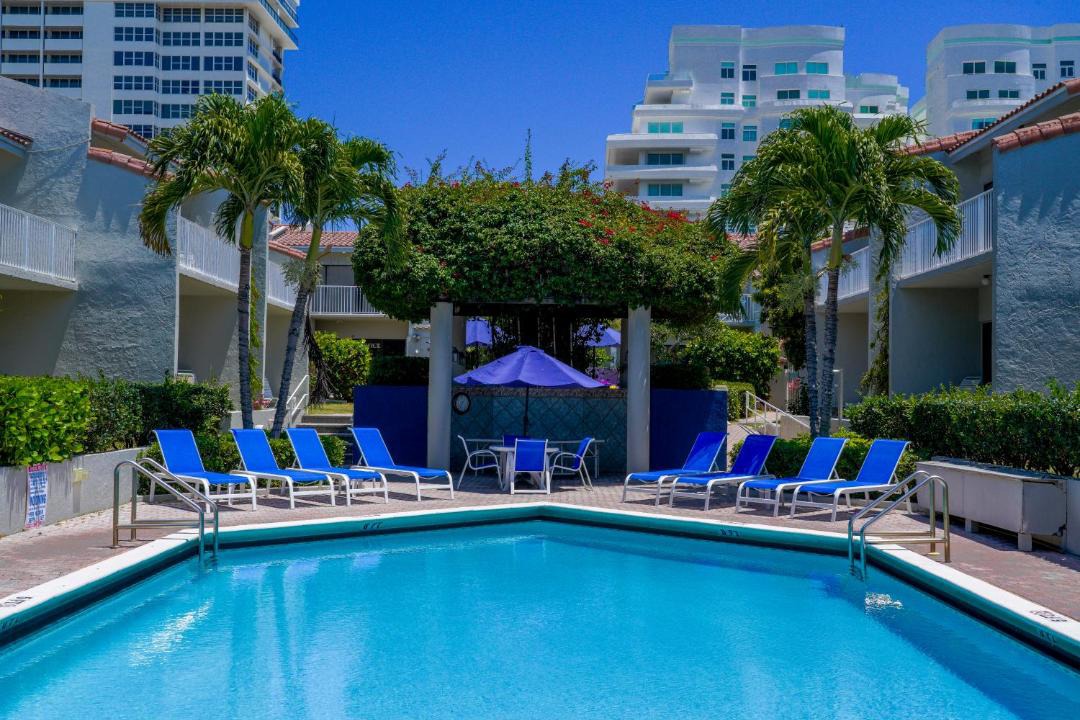 Photo of Others in Boca Raton