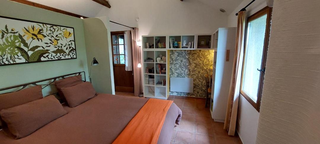 Photo of Others in Perrigny-sur-Loire