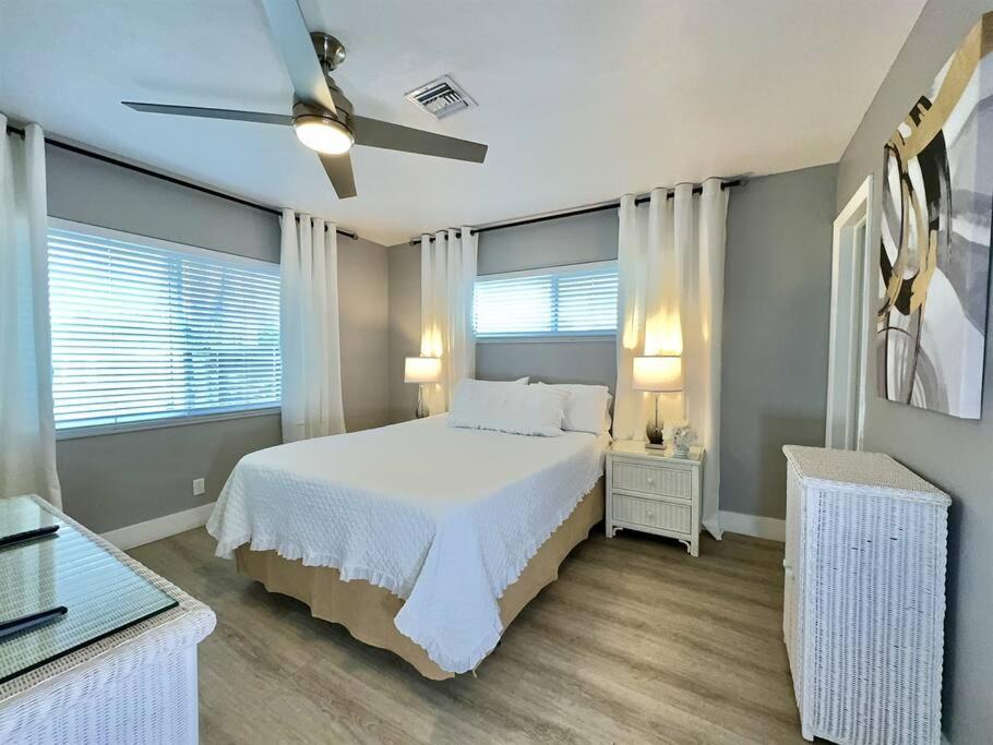 Photo of Others in Wilton Manors