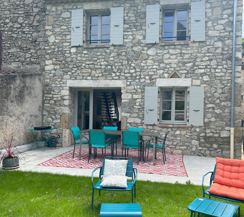 Photo of Others in Saou