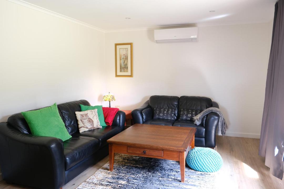 Photo of Others in Hepburn