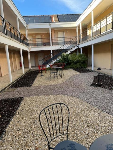 Photo of Patio Balcony in Le Mee-sur-Seine
