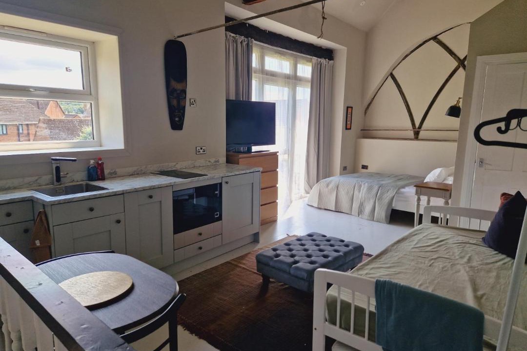 Photo of Others in Heath and Reach