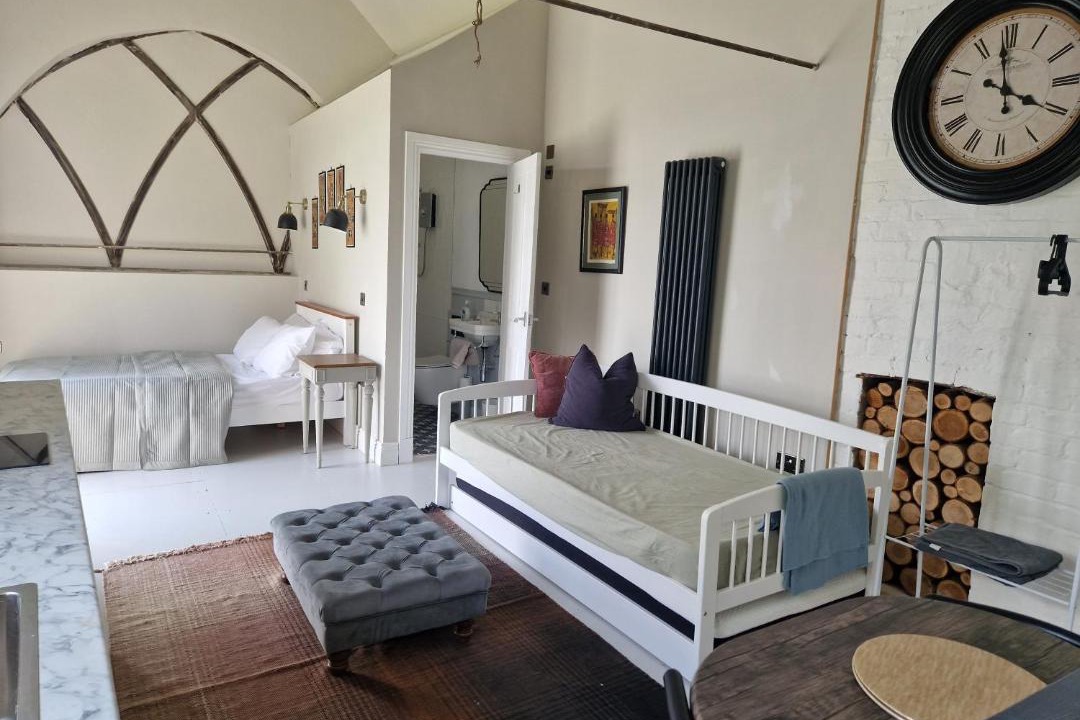 Photo of Others in Heath and Reach