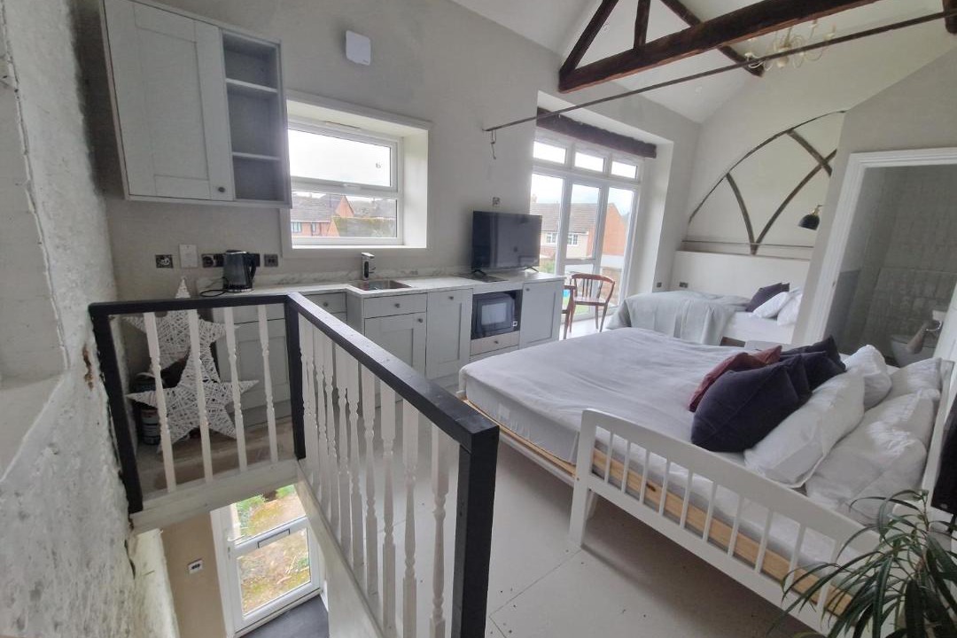 Photo of Others in Heath and Reach