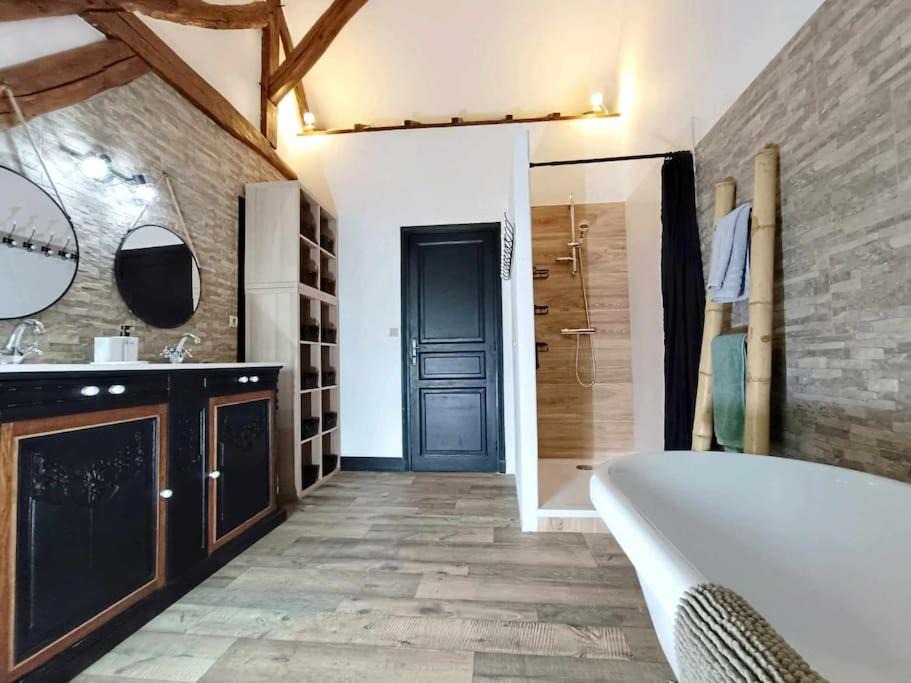 Photo of Others in Les Essarts-les-Sezanne