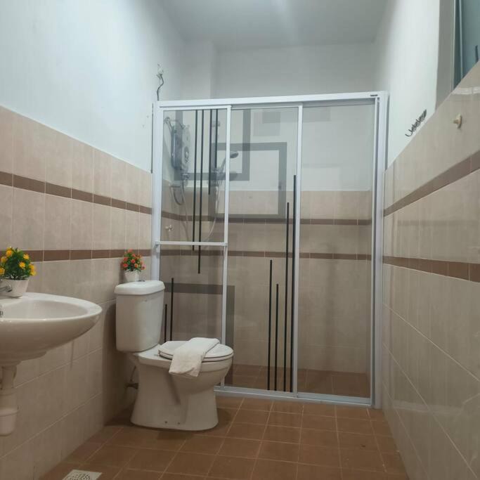 Photo of Others in Asam Kumbang