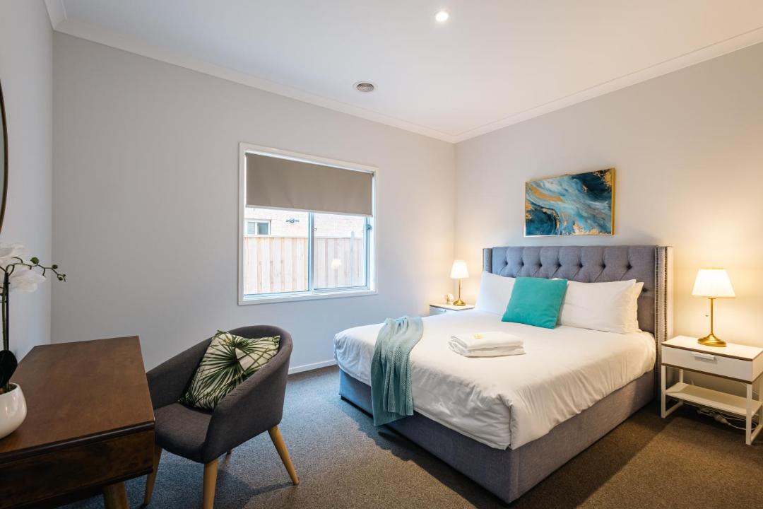 Photo of Others in Sanctuary Lakes