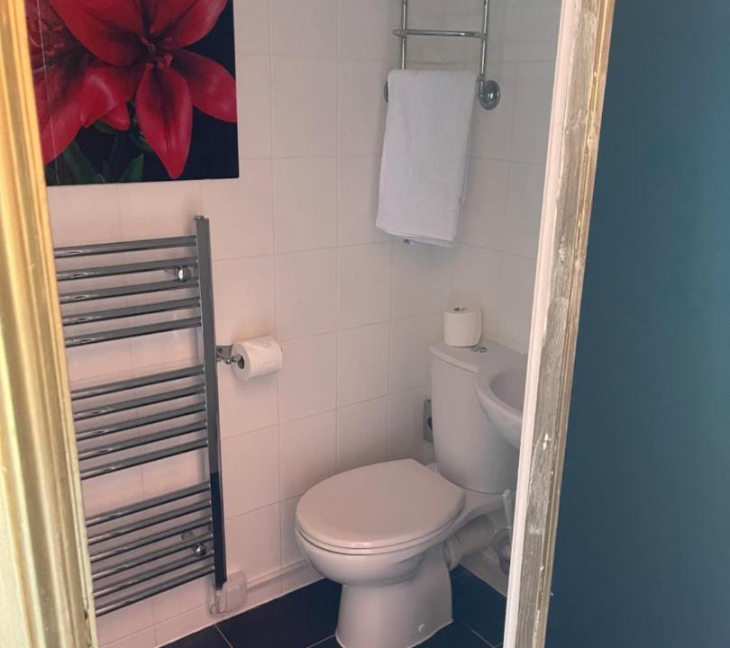 Photo of Bathroom in Shanklin