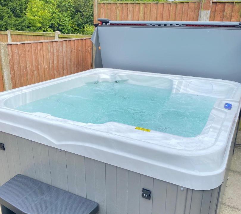 Photo of Others in Hardstoft