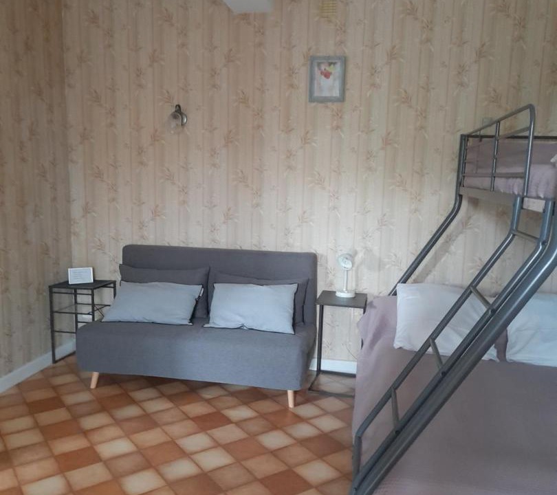 Photo of Others in Thiel-sur-Acolin