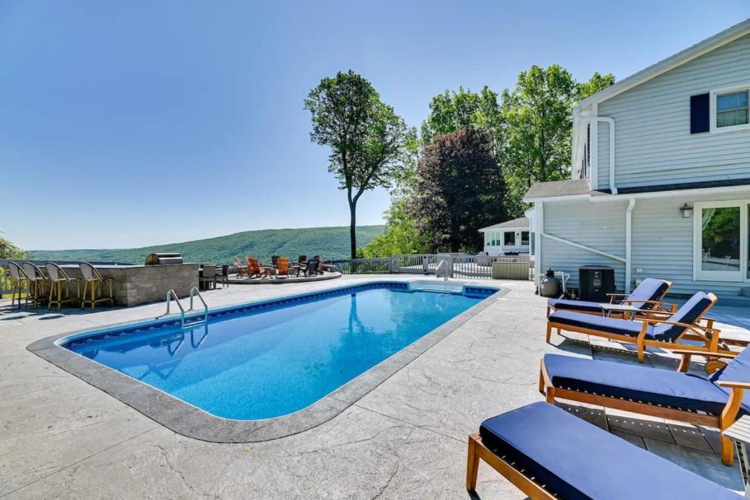 Photo of Others in Naples