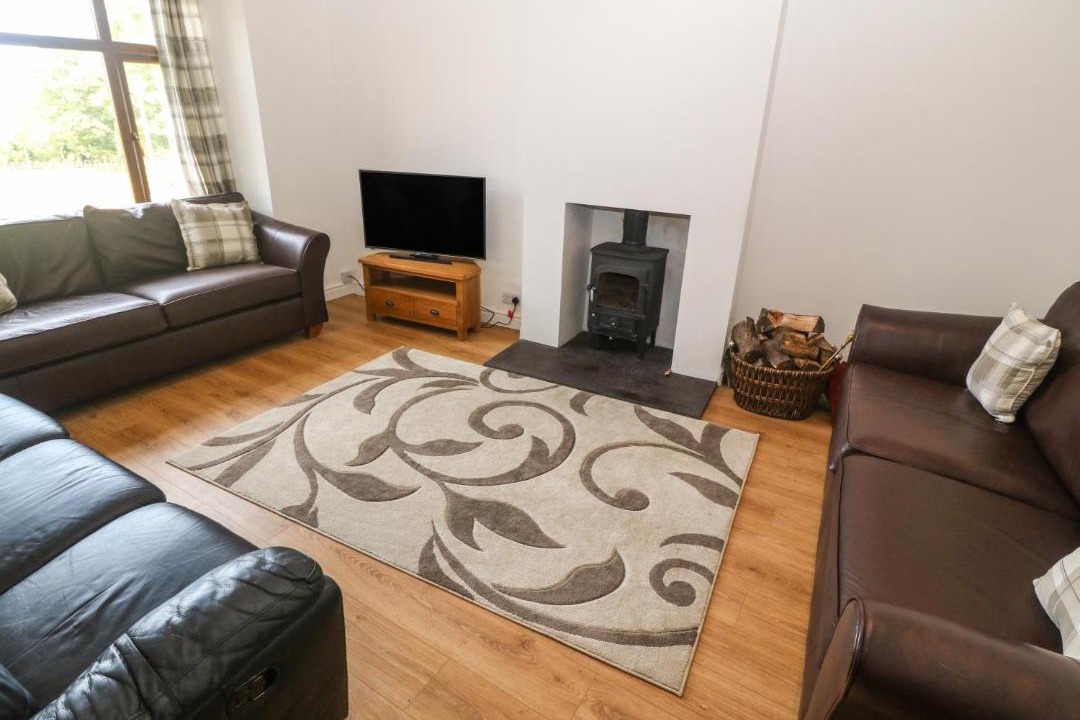 Photo of Others in Dinas