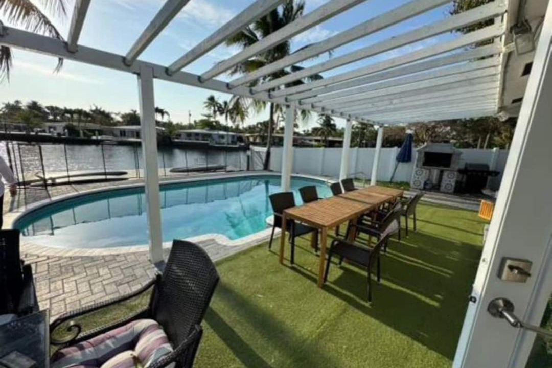 Photo of Others in Wilton Manors