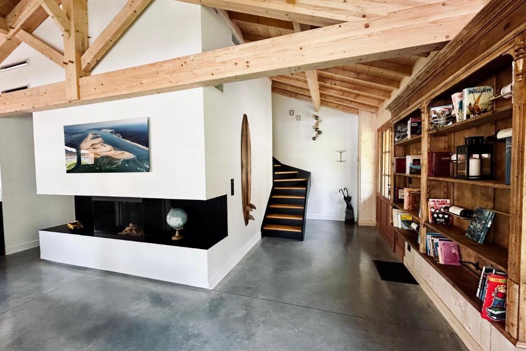 Photo of Others in Le Canon