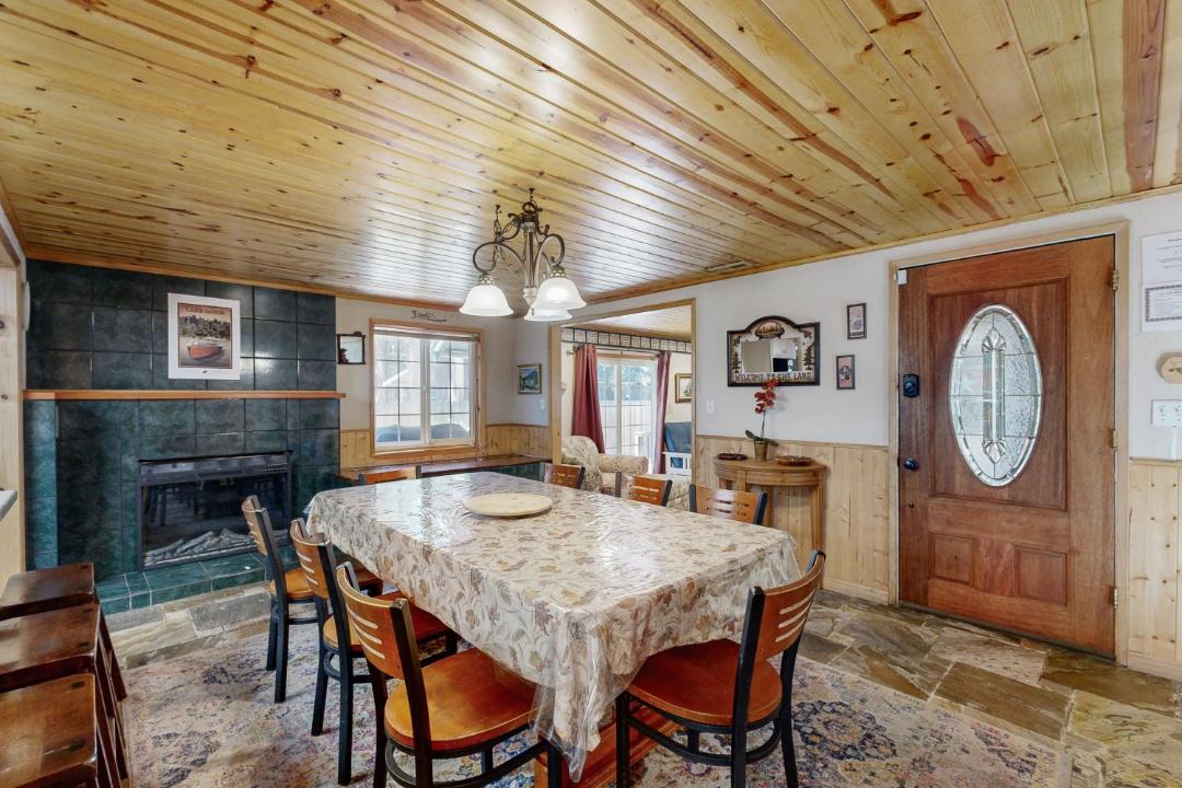 Photo of Kitchen in Black Bart