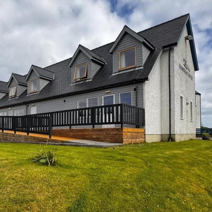 Photo of Others in Lochmaddy