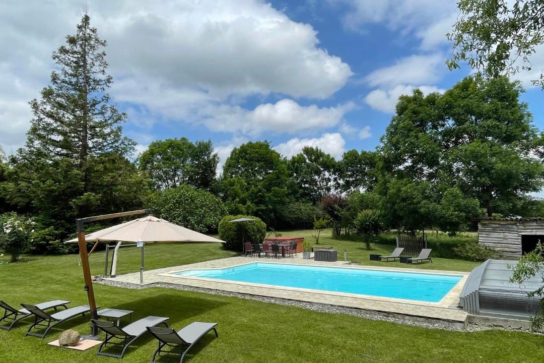 Photo of Others in Galan