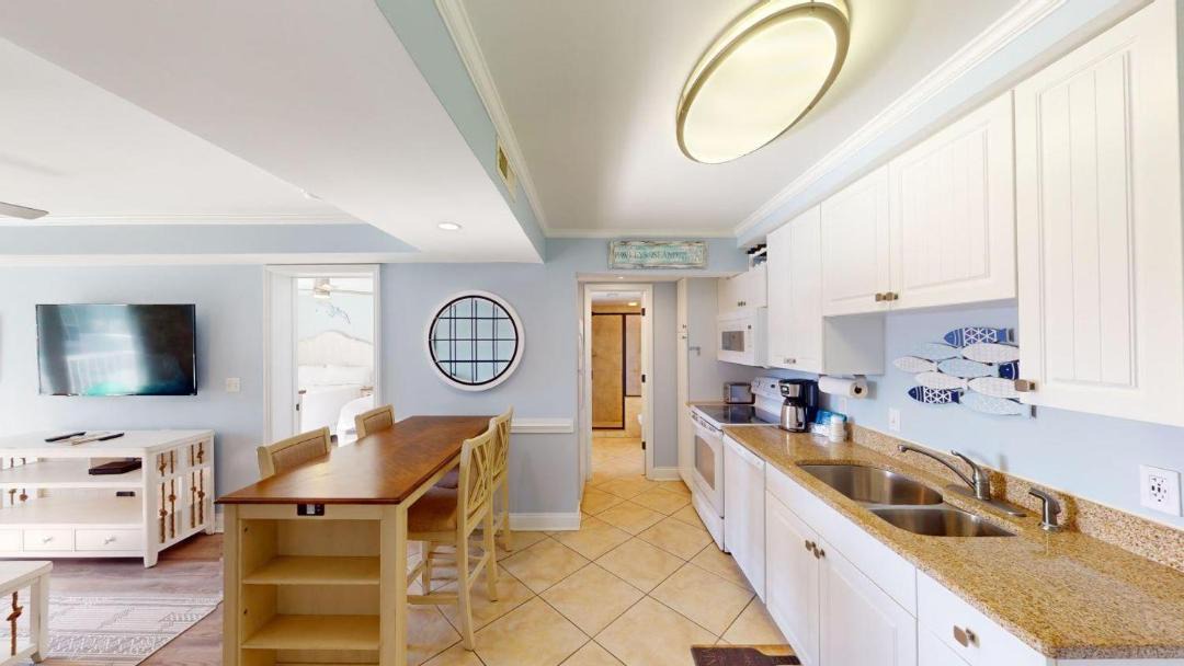 Photo of Kitchen in North Litchfield Beach