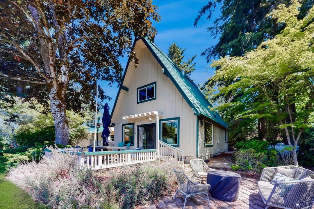 Photo of Buildings in East Olympia