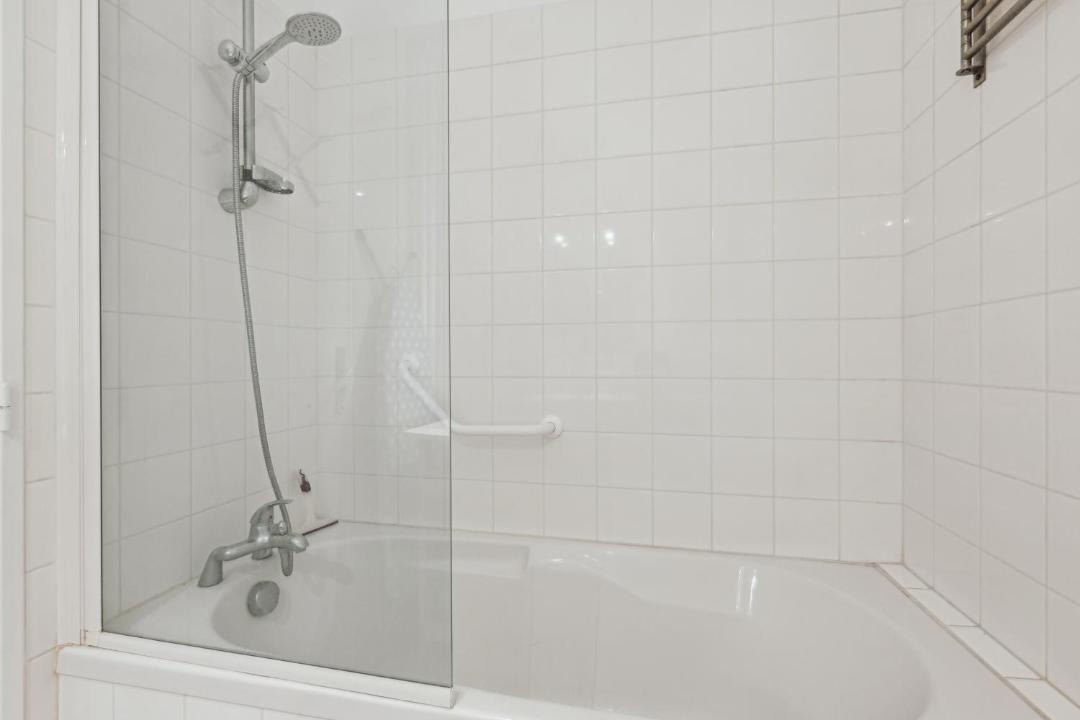 Photo of Bathroom in 13th Arrondissement