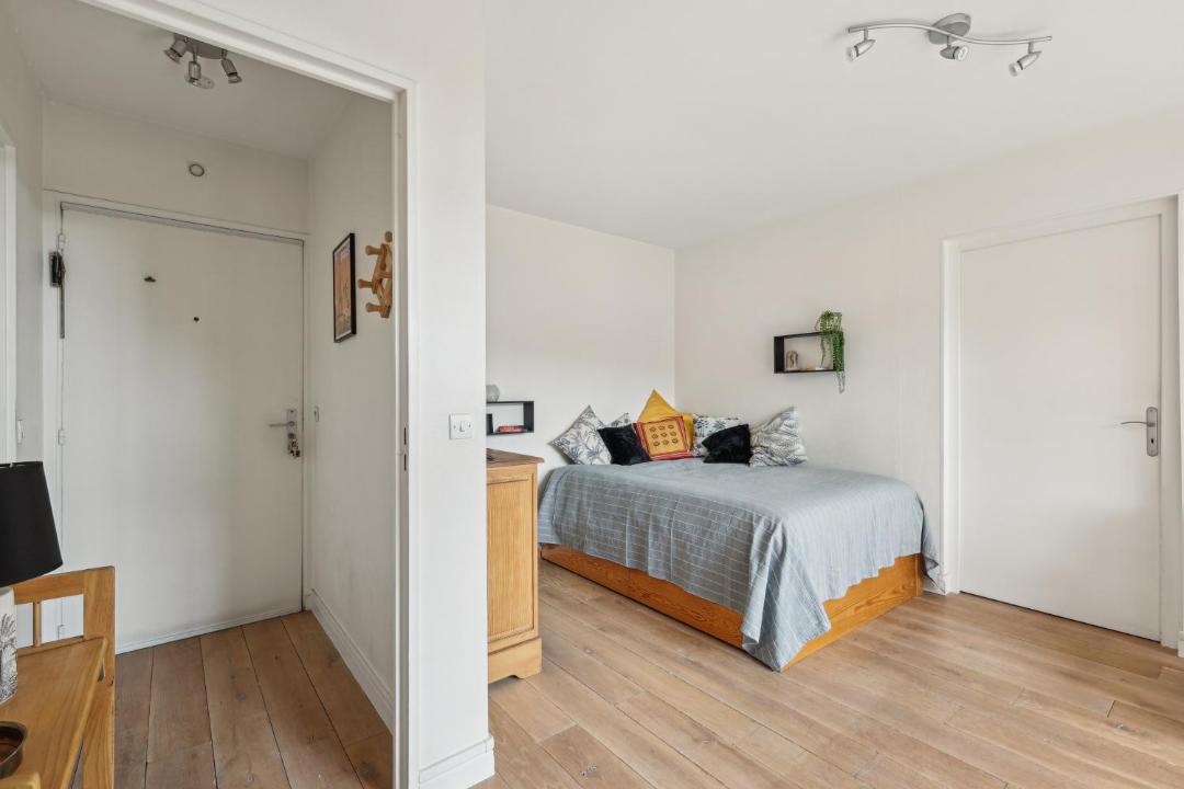 Photo of Bedroom in 13th Arrondissement