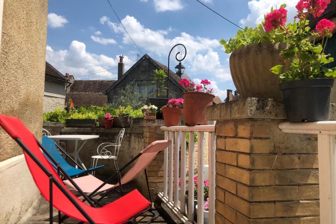Photo of Others in Montigny-sur-Loing