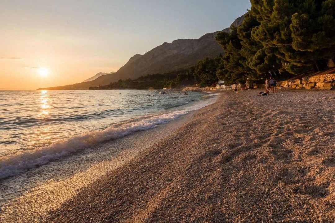 Photo of Others in Gradac