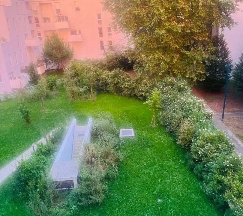 Photo of Others in Pantin