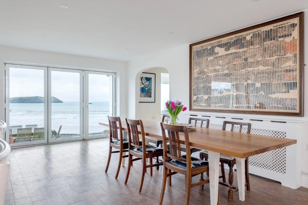 Photo of Others in Treator