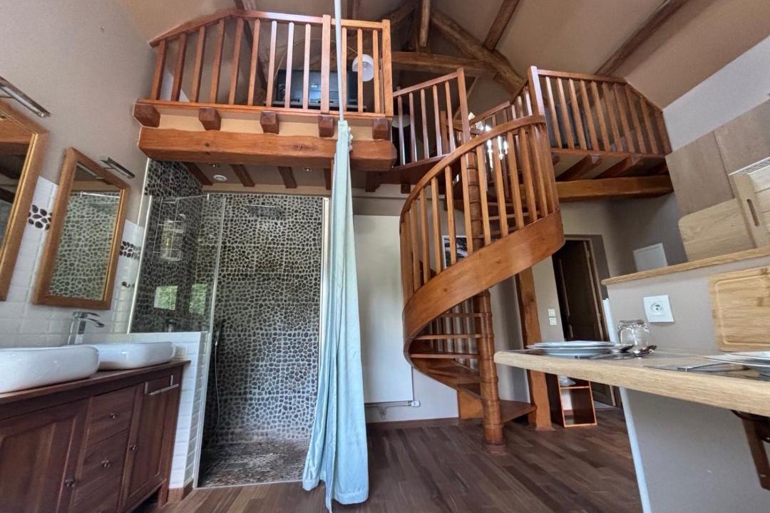 Photo of Others in Saintines