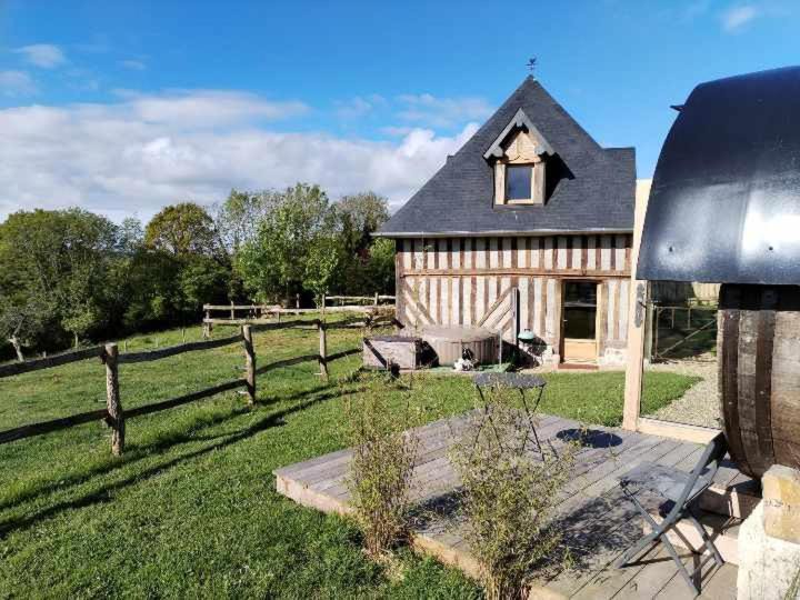 Photo of Others in Le Mesnil-Germain