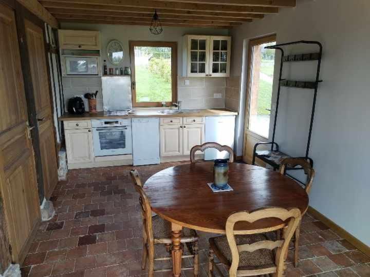 Photo of Others in Le Mesnil-Germain